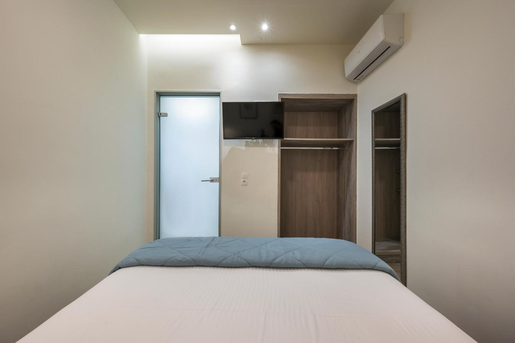 Luxury Pearl, Steps To The Beach Chrissi Akti Chania Exterior foto